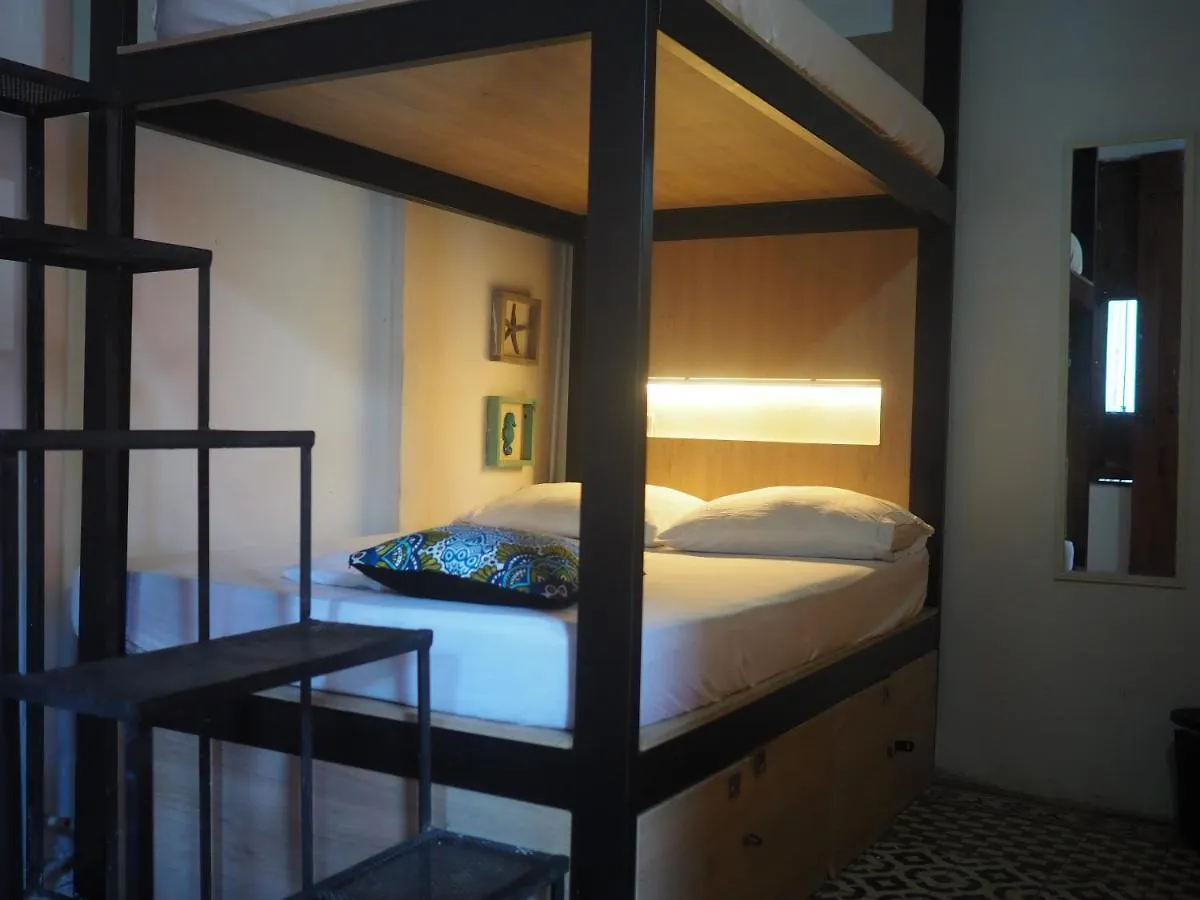 Baboon Hostel Santa Marta
